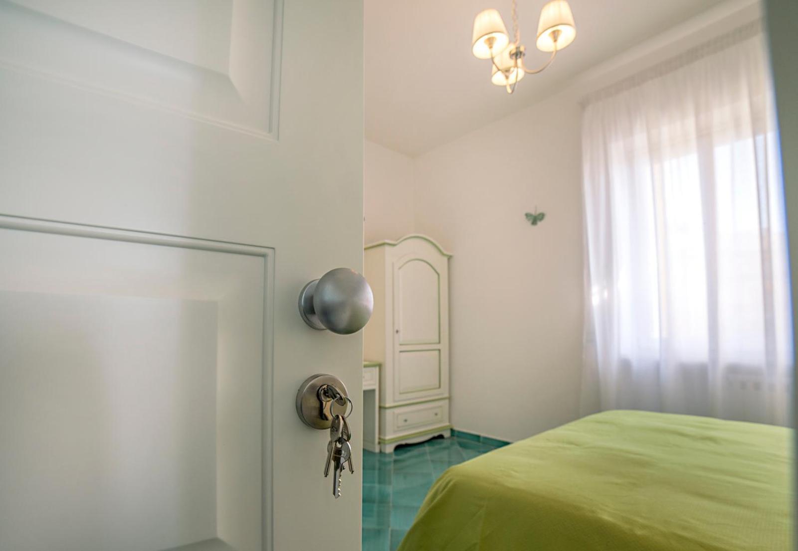 B&B Amalba Майори Екстериор снимка